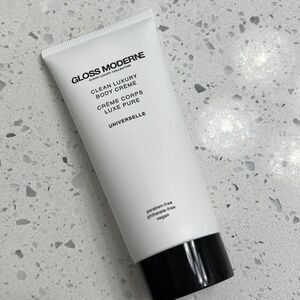 Gloss Moderne "Universelle" Vegan Clean luxury body cream Still sealed!